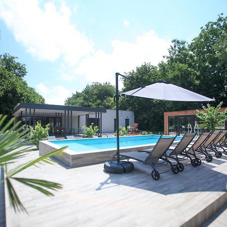 Mohácsi Wellness Vendégház és Lovasklub Extérieur photo